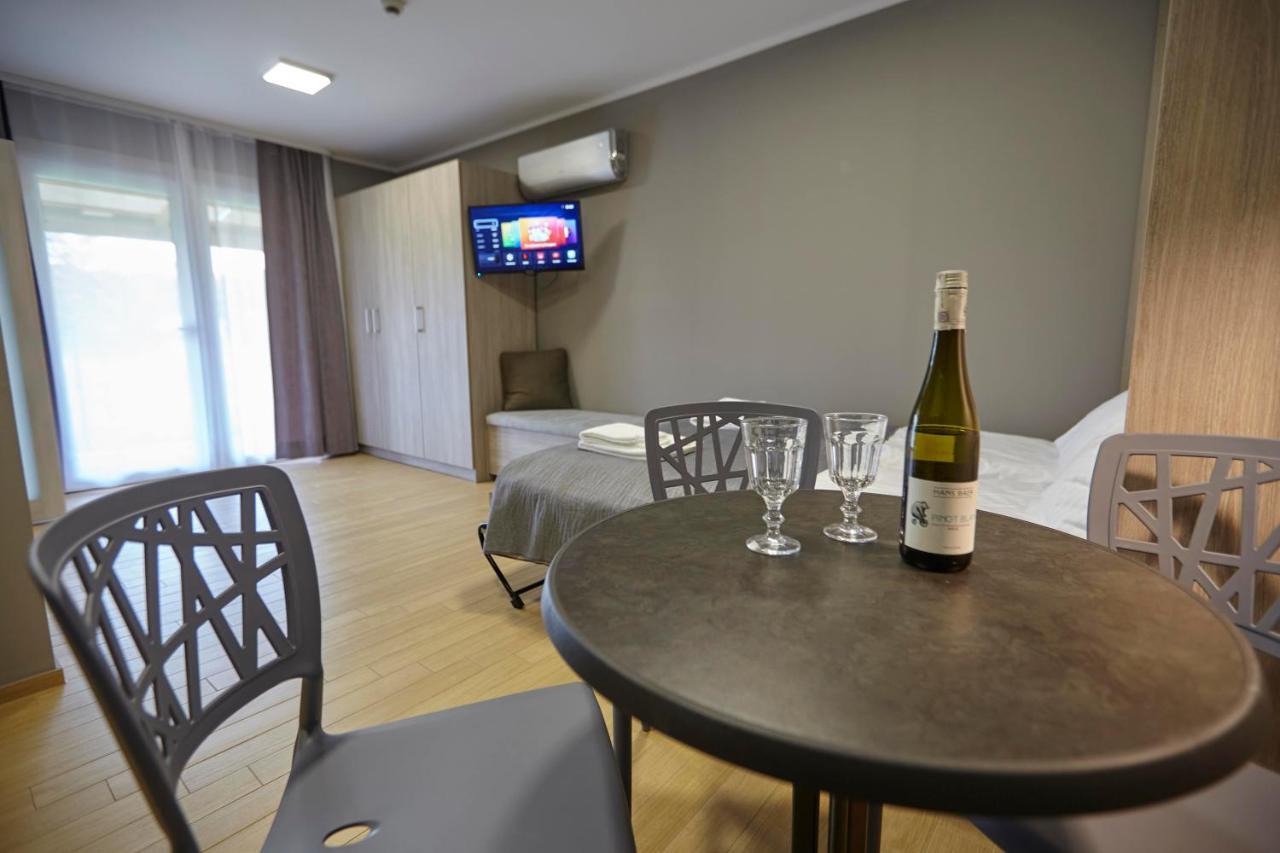 House Family Hotel Dabki Ngoại thất bức ảnh